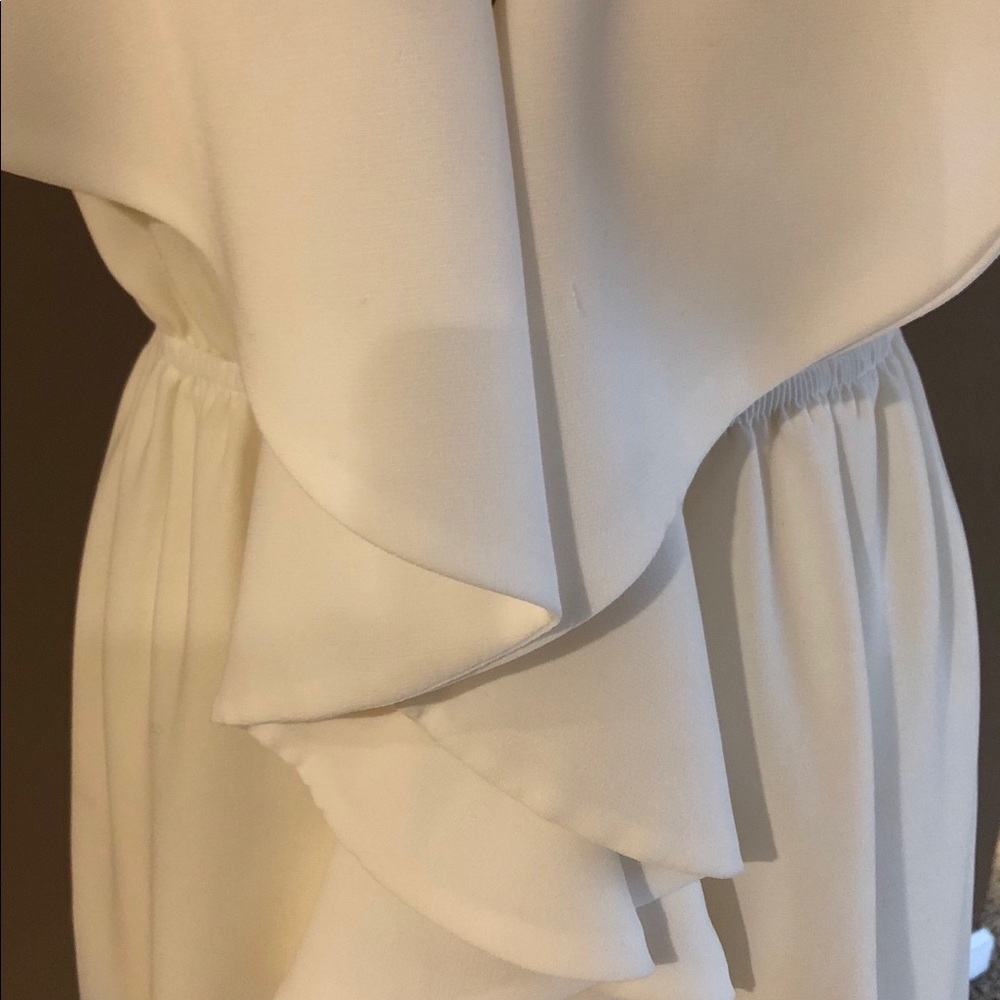 Alya Ruffled Dress - Picture 4 of 4